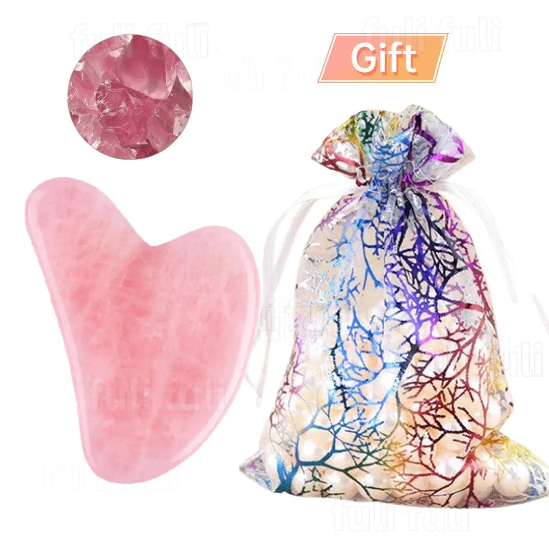 Découvrez le rouleau de massage en cristal de quartz rose, un outil de beauté naturel pour le visage. En pierre de quartz rose, il stimule la circulation, réduit les tensions et favorise un teint éclatant. Un must pour un soin de la peau doux et raffiné.