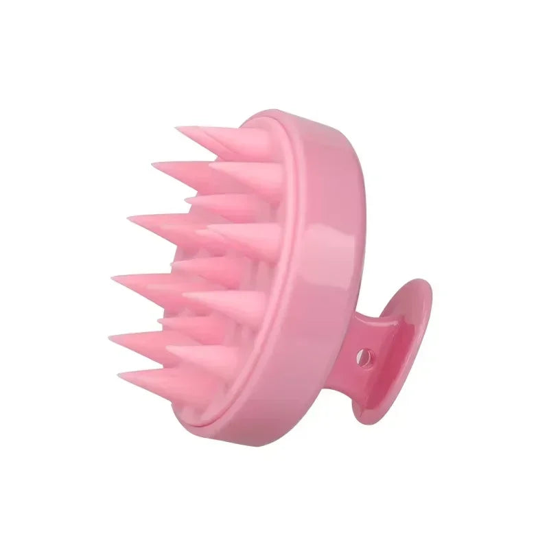 Brosse Shampoing Anti-Pelliculaire : L'Accessoire Essentiel pour un Cuir Chevelu Sain, à Compléter avec Notre Huile Purifiante.