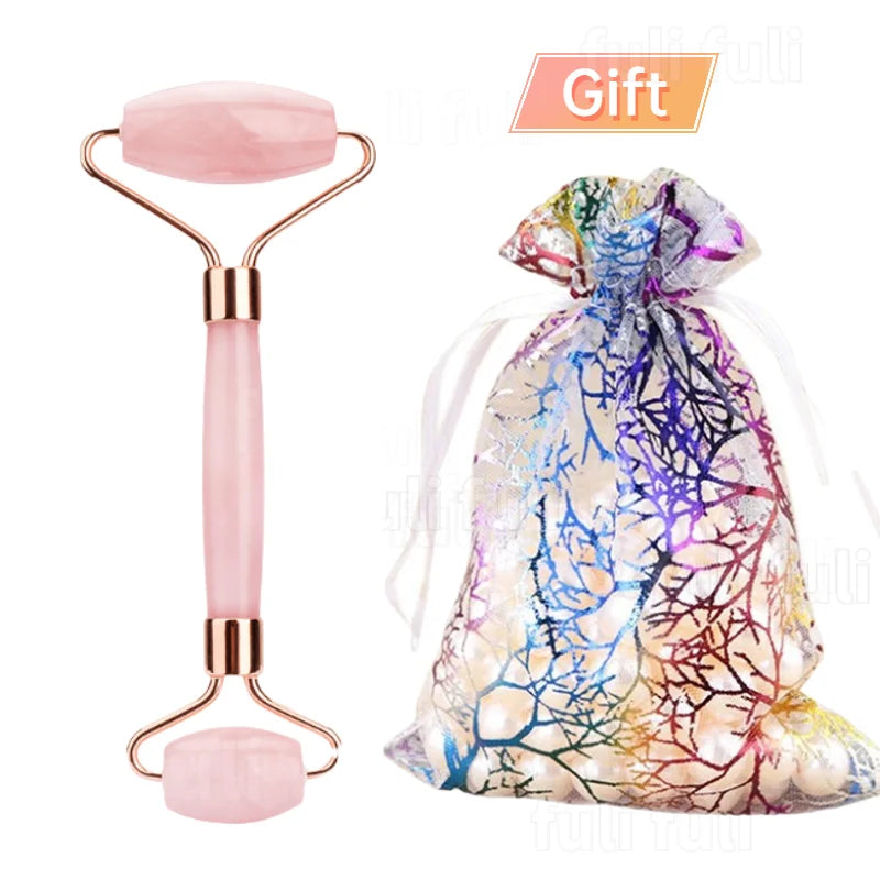 Découvrez le rouleau de massage en cristal de quartz rose, un outil de beauté naturel pour le visage. En pierre de quartz rose, il stimule la circulation, réduit les tensions et favorise un teint éclatant. Un must pour un soin de la peau doux et raffiné.